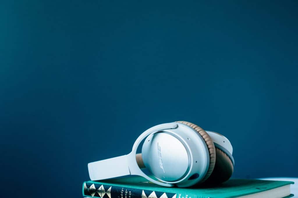 Become a voice actor and make money from home using your voice